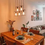 Apartment Coolest In - Close To And Amsterdam