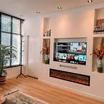 Apartman Coolest In - Close To And Amsterdam
