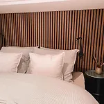 Apartment Coolest In - Close To And Amsterdam Haarlem