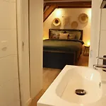 Apartment Coolest In - Close To And Amsterdam *