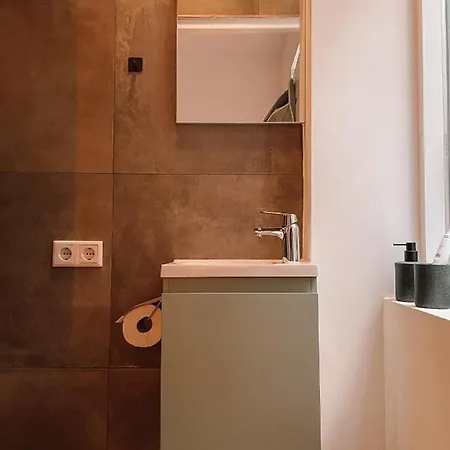 Coolest In - Close To And Amsterdam